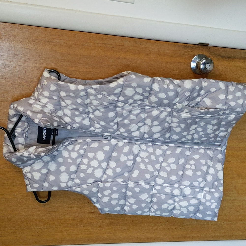 Lands end women's medium TALL puffer vest